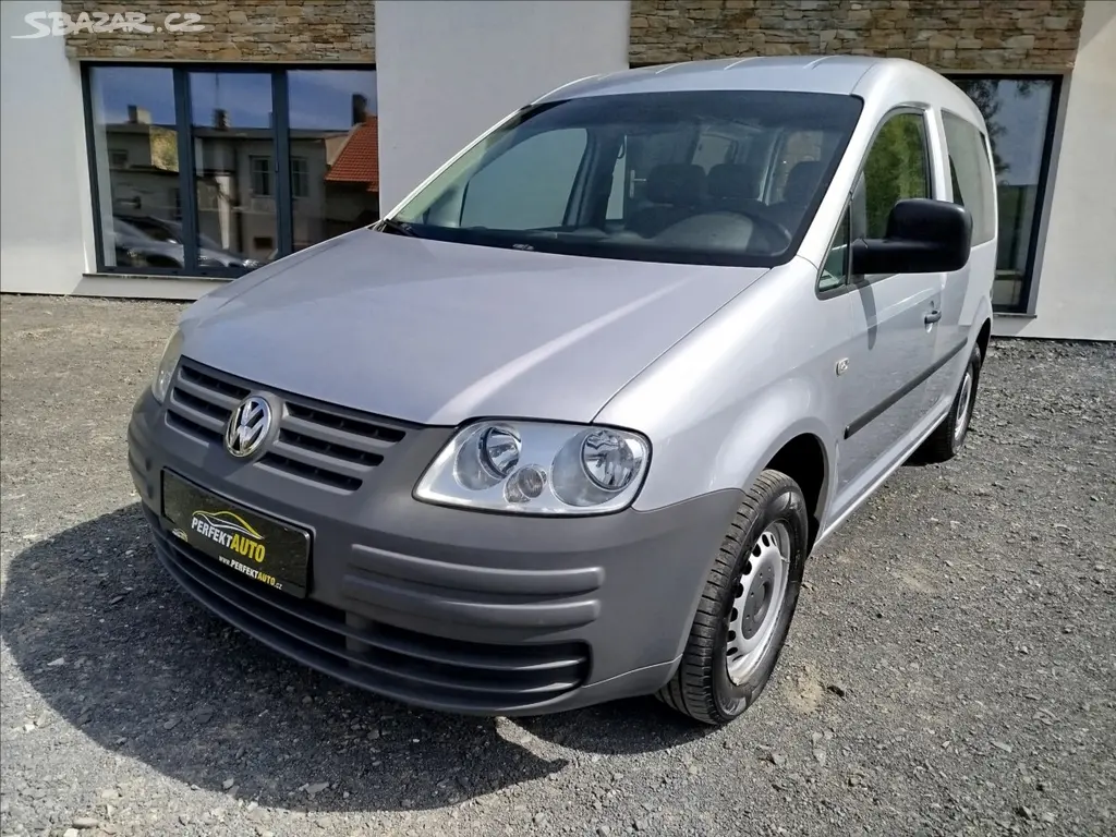 Volkswagen Caddy, 1,4 i 55kW LIFE,TAŽNÉ ZAŘÍZENÍ
